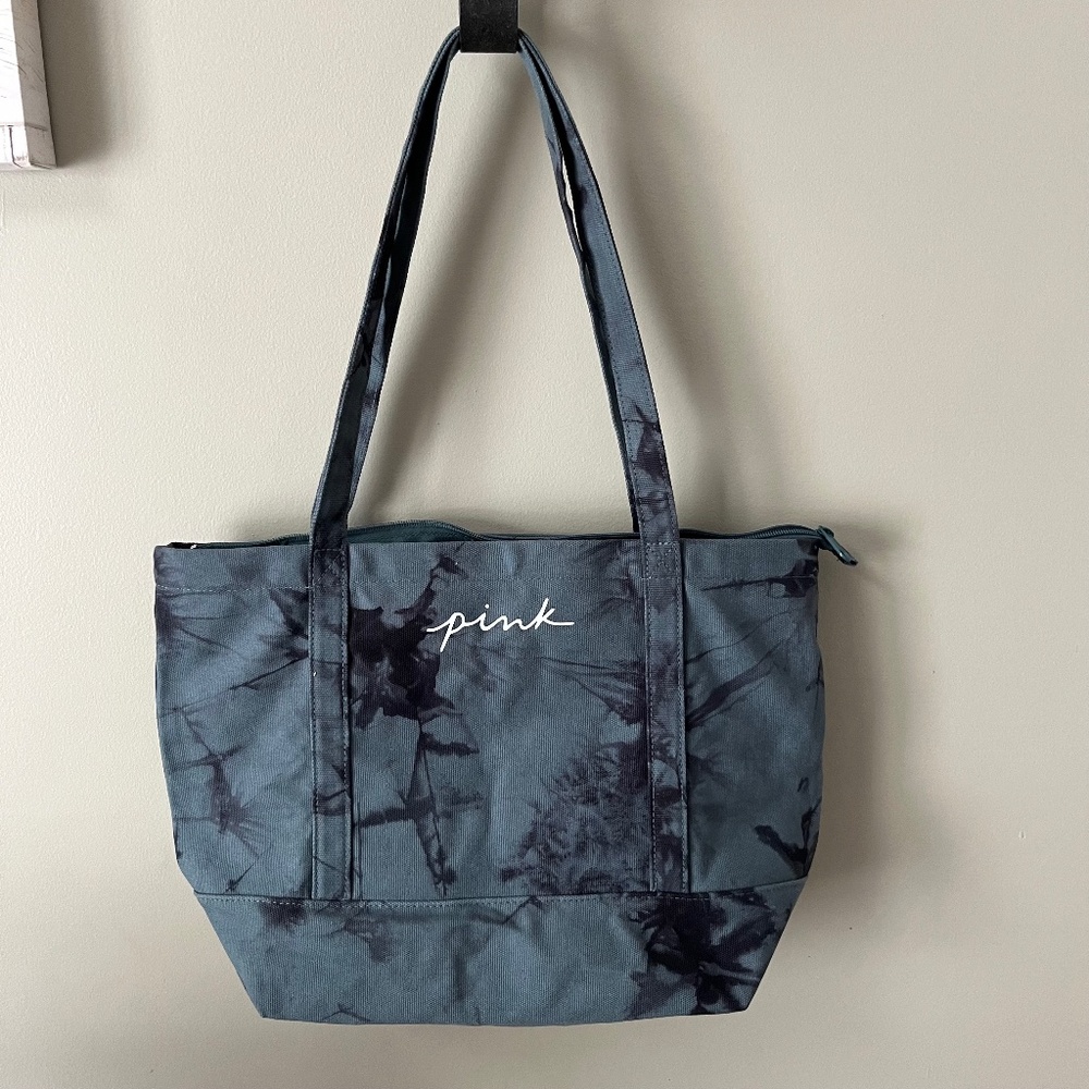 NWOT PINK Victoria's Secret Classic Canvas Tote/Teal Green/Black/Script Logo